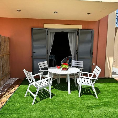 Lotus Studio Apartment North Lixouri Exterior photo