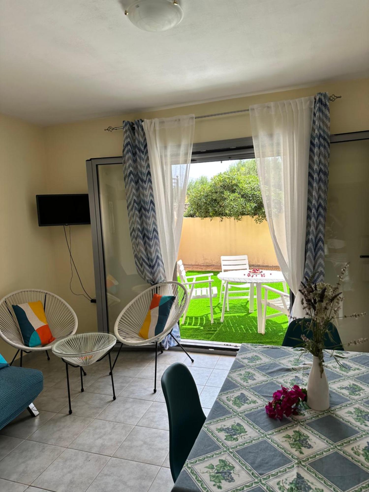 Lotus Studio Apartment North Lixouri Exterior photo