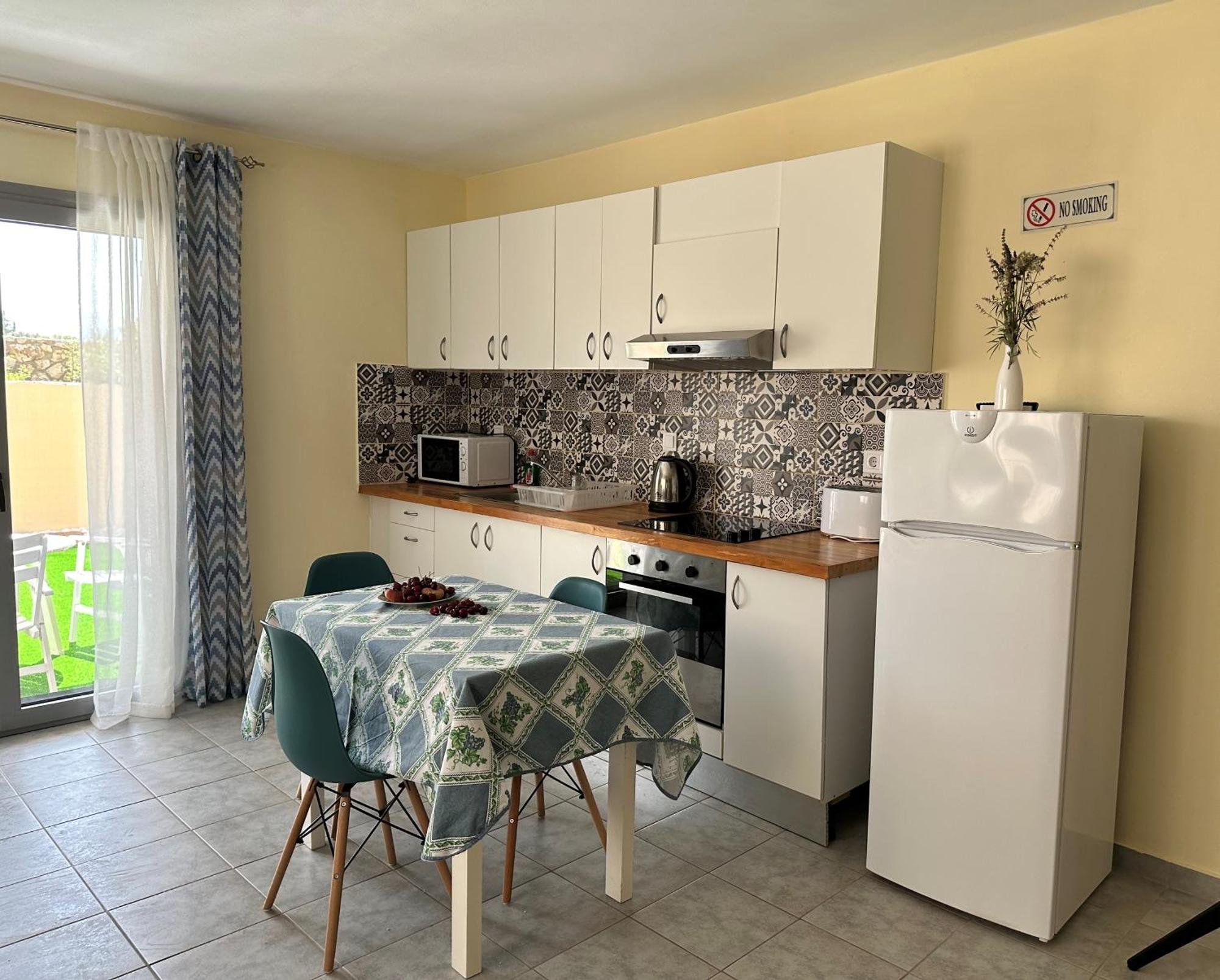 Lotus Studio Apartment North Lixouri Exterior photo